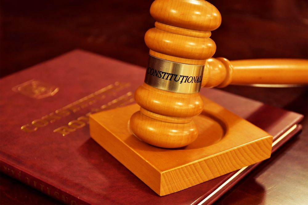 CCR a respins contestaţia AUR şi POT împotriva legii care introduce Registrul Unic al Transparenţei Intereselor în Parlament